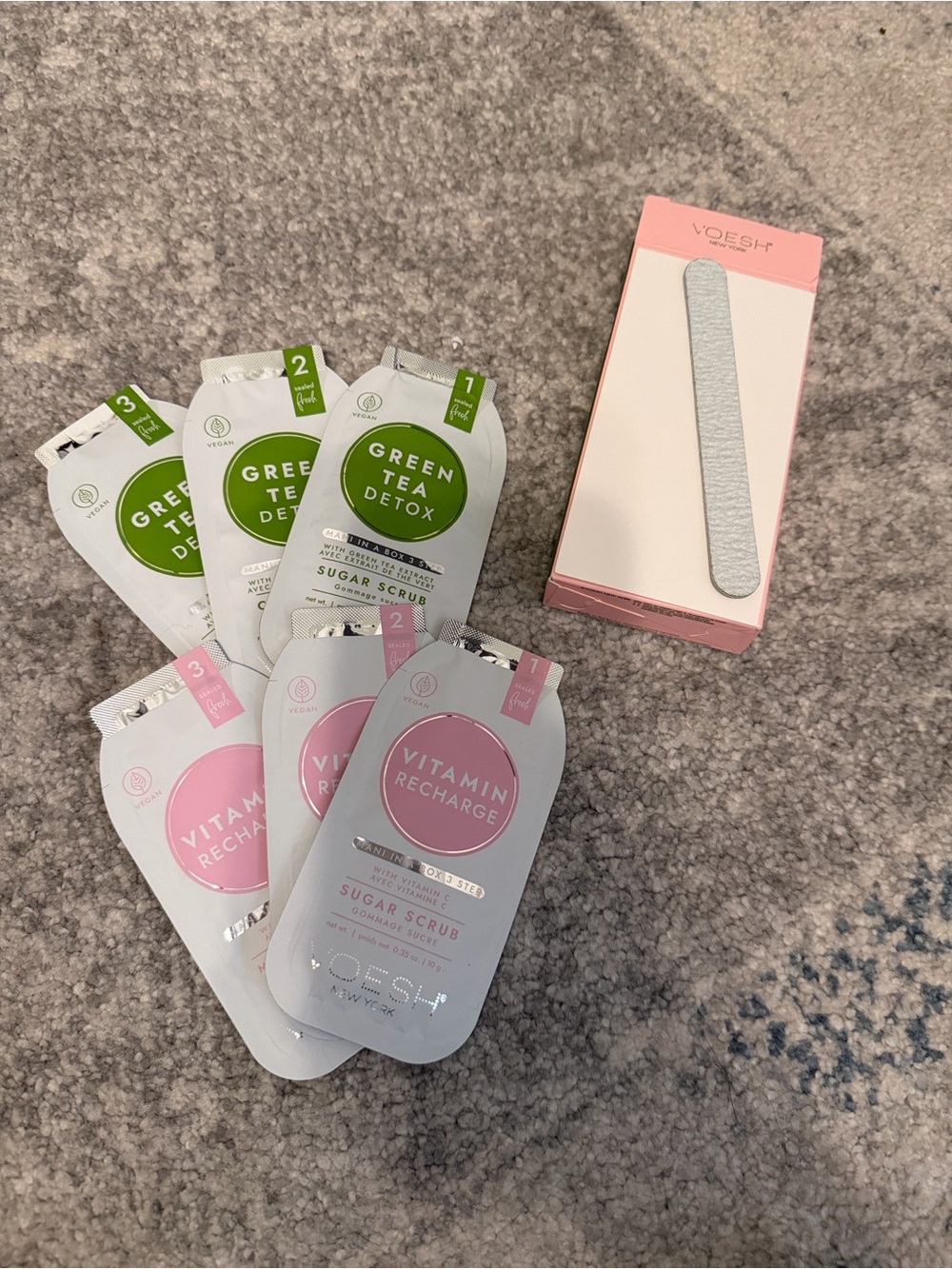 VOESH MANI MOMENTS MANICURE SET